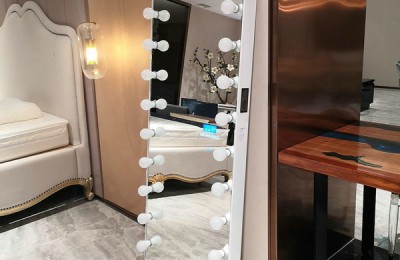In Stock Barber Shop TV Makeup Dressing Room Hollywood Floor Stand Full Length Mirror Station Lighted Bulbs